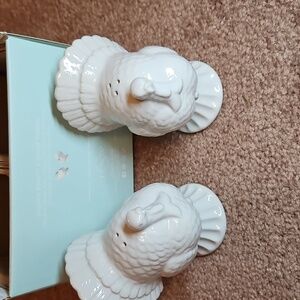 NWT Lenox French Perle Carved Turkey Salt and Pepper Set